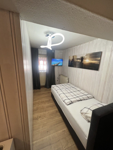 Bedroom 3, Gasthaus Nangfa Engel, Schwalm-Eder-Kreis