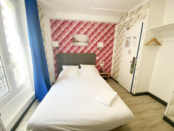 Bedroom 2, Hotel Aviatic, Paris