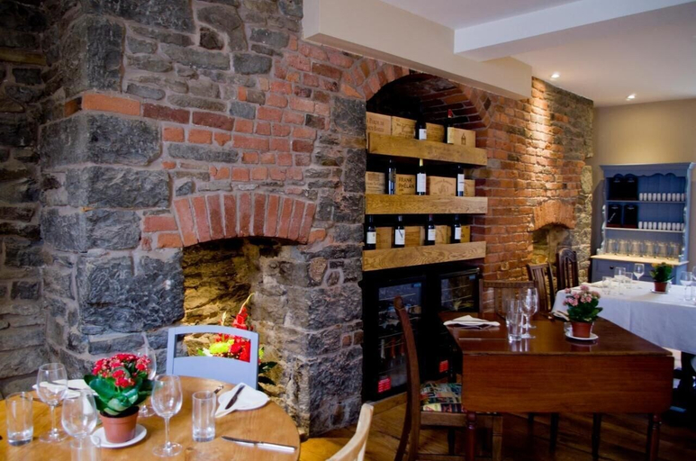 Food & Drinks, The Red Lion, Shropshire