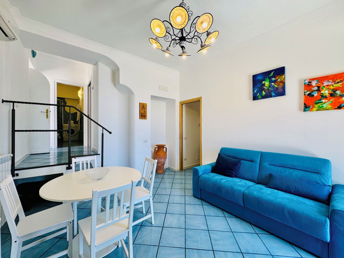 Others 4, YourHome - Casa Silvanella, Salerno