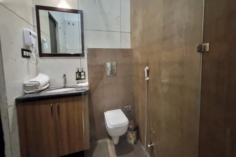 Bathroom 4, Maangarh Resort, Udaipur