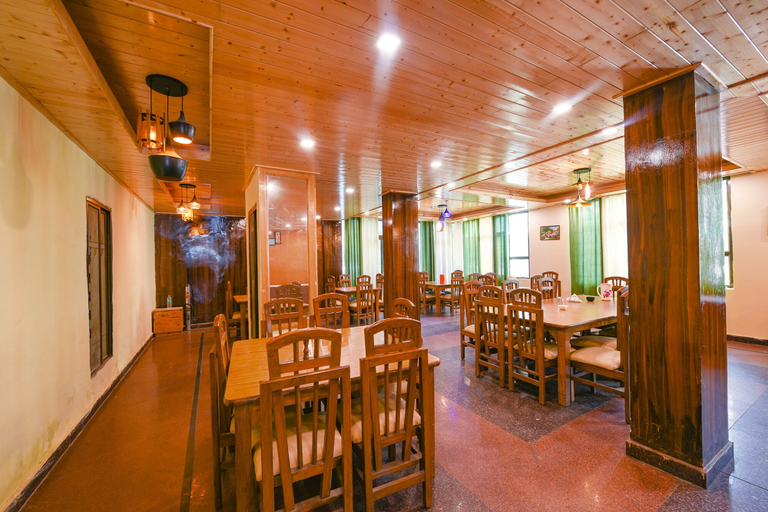 Food & Drinks 4, Fabhotel Prime The Kalinga Grand, Kullu
