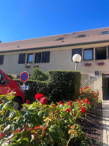 Exterior & Views 2, Kyriad Epernay, Marne