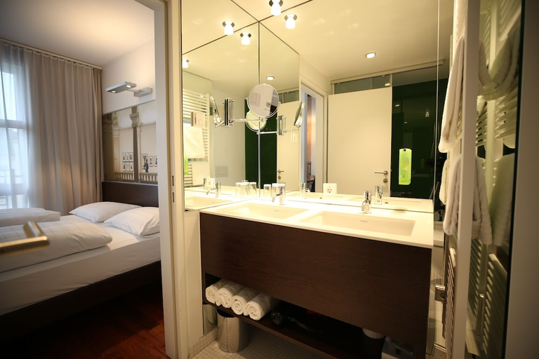 Bathroom 3, arte Hotel Linz, Linz