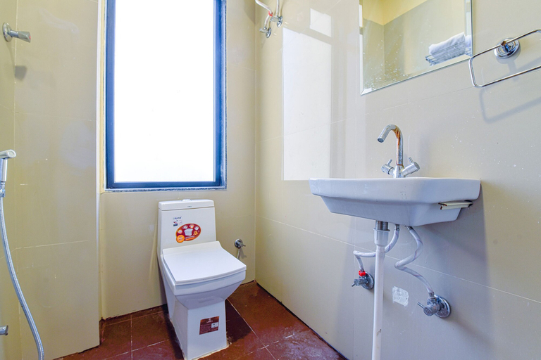 Bathroom, Fabhotel Golden Manor Inn, Jaipur