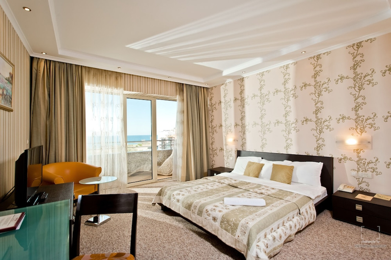 Bedroom 3, GRAND HOTEL POMORIE, Pomorie