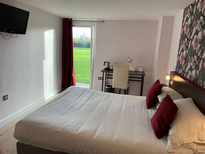 Bedroom 3, Eden Park Hotel Restaurant, Calvados