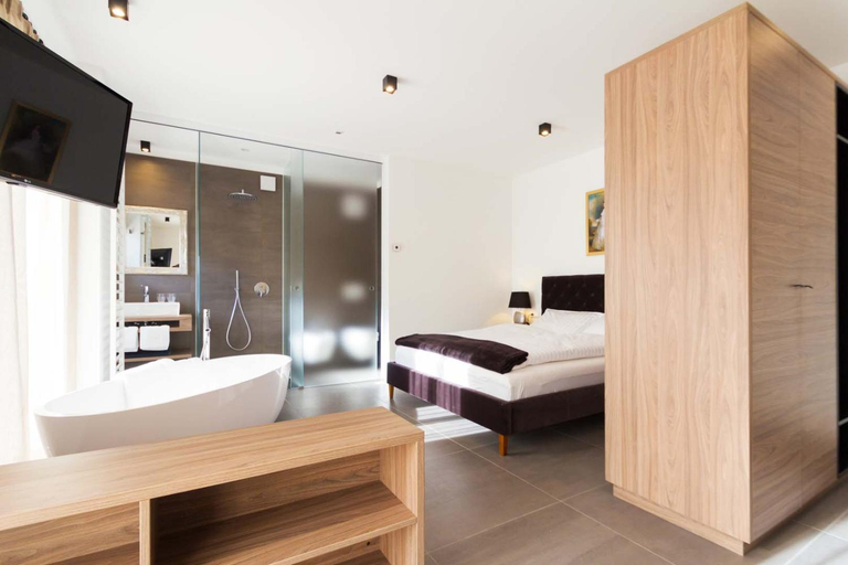 Bedroom 1, Apartments Sissi & Franz, Bolzano