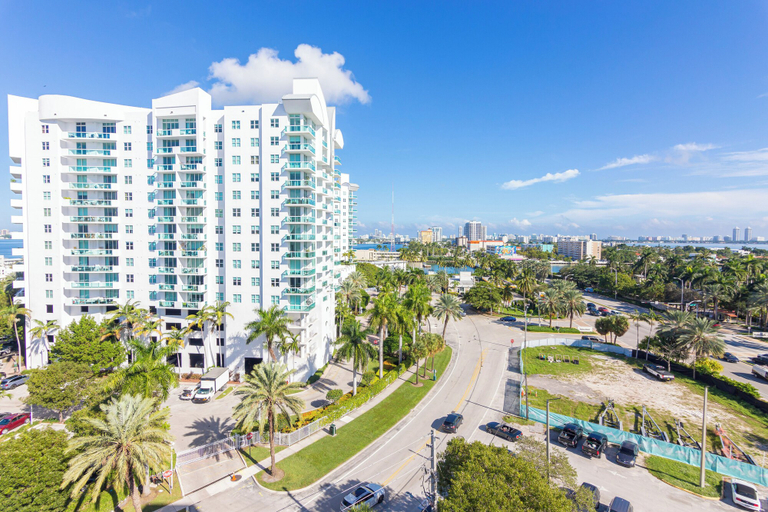 Exterior & Views 2, Boutique Apartments North Bay Village, Miami-Dade