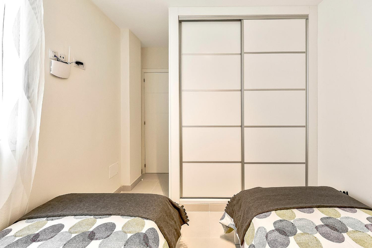 Bedroom 2, Hortensia Suites Apartments, Los Cristianos, Tenerife, Santa Cruz de Tenerife