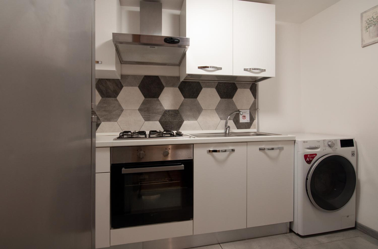 Others 5, Apartment Termini, Rome