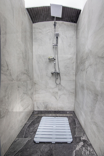 Bathroom 3, ZiRa Residence, Brasov