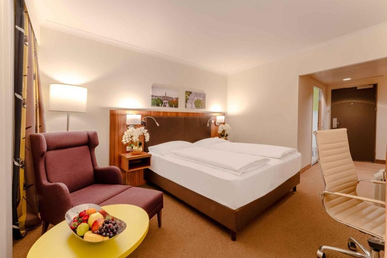 Bedroom 2, PLAZA Premium Wien, Wien