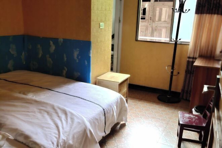 Bedroom 3, Yuanyuan Inn, Chongqing