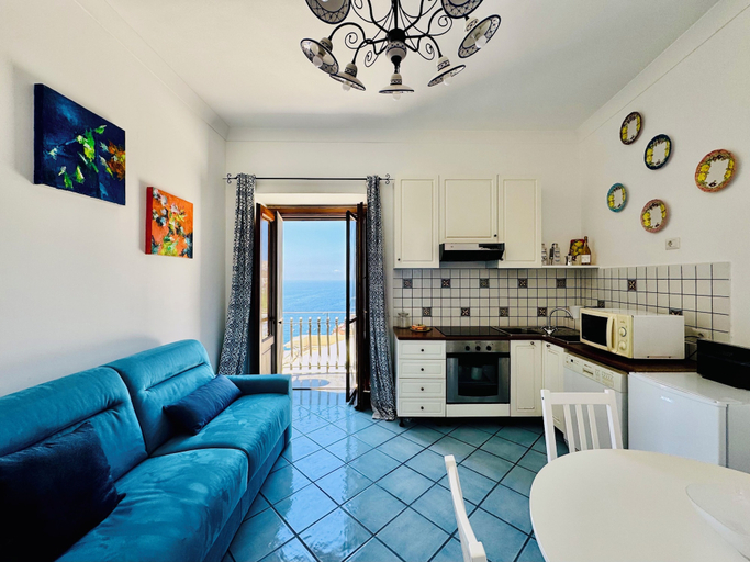 Others 5, YourHome - Casa Silvanella, Salerno