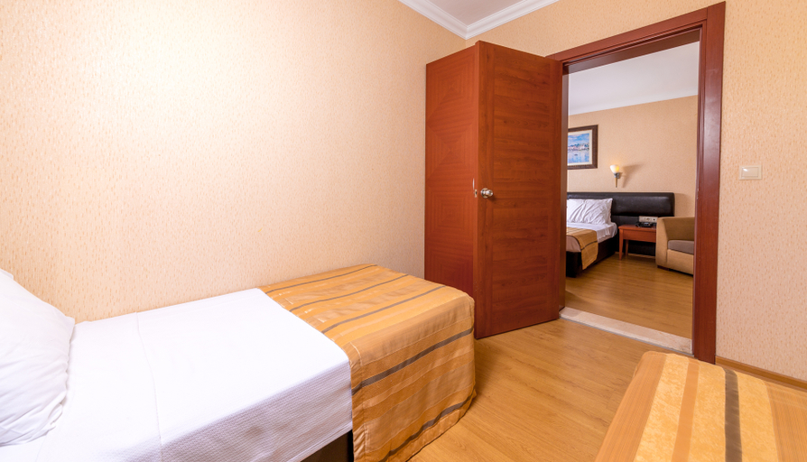 Bedroom 3, Julian Club Hotel, Marmaris