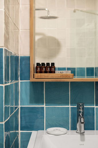 Bathroom 3, Mariinsky Boutique Hotel, Batumi
