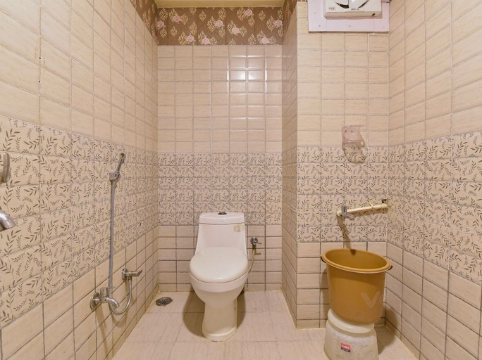 Bathroom 4, Mangal Residency, Udaipur