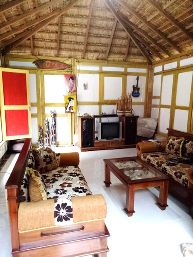 Others 2, Villa Rikna, Pacitan