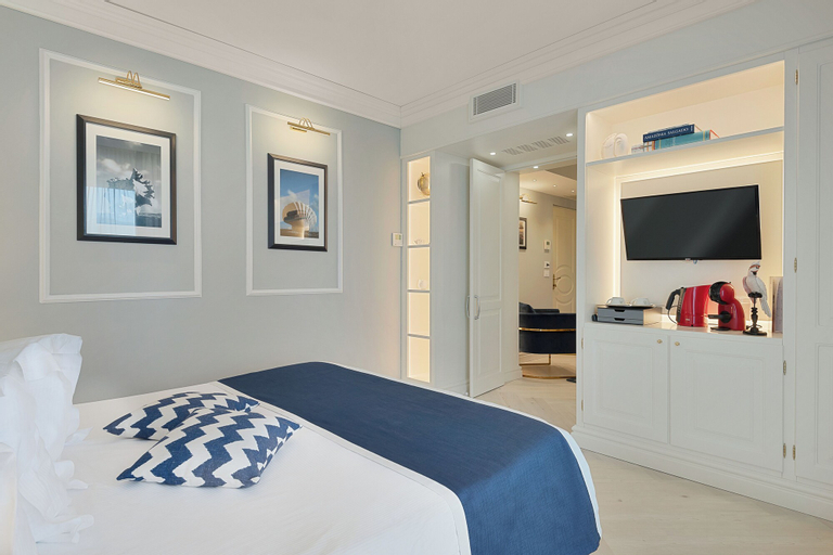 Bedroom 14