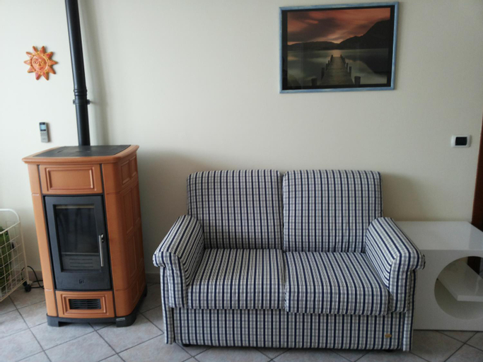 Others 5, Conte Caramelli Apartment, Cuneo
