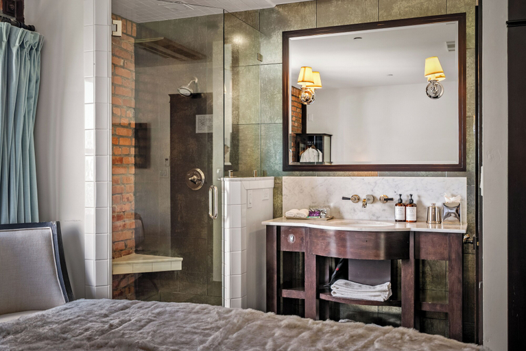 Bathroom 4, Granada Hotel & Bistro, San Luis Obispo