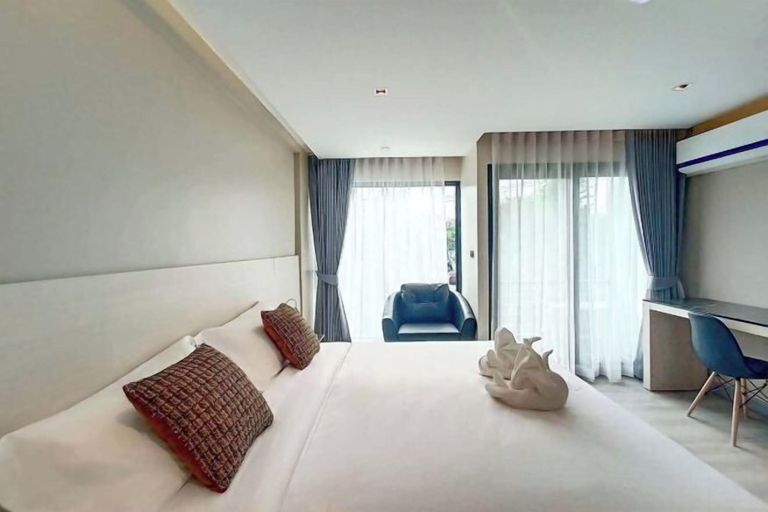 Bedroom 12