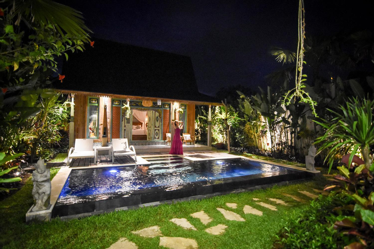 Swimming Pool 26