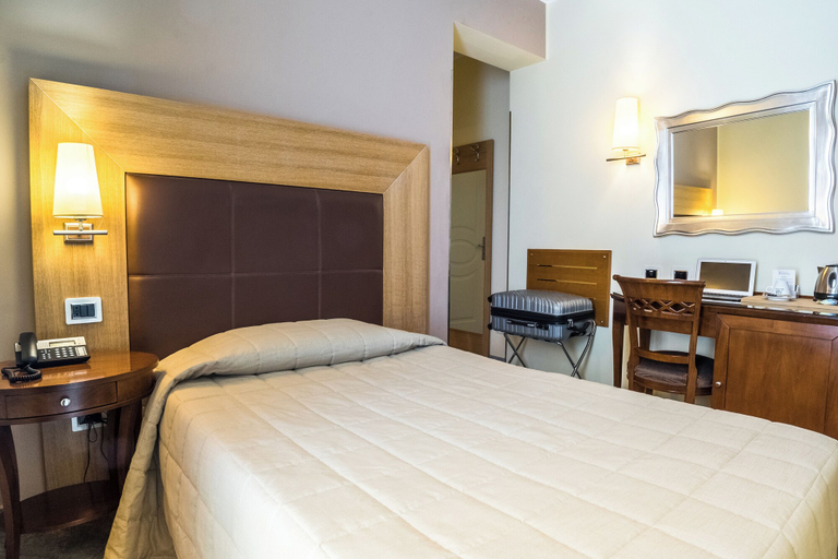 Bedroom 4, Villa Tirreno, Viterbo