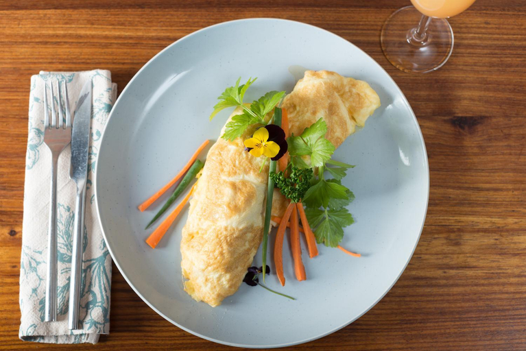 Food & Drinks 5, Stay at Friends Guesthouse, Overberg