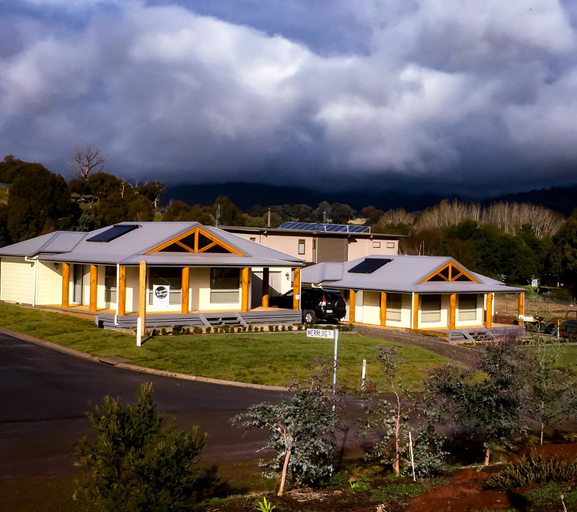Exterior 2