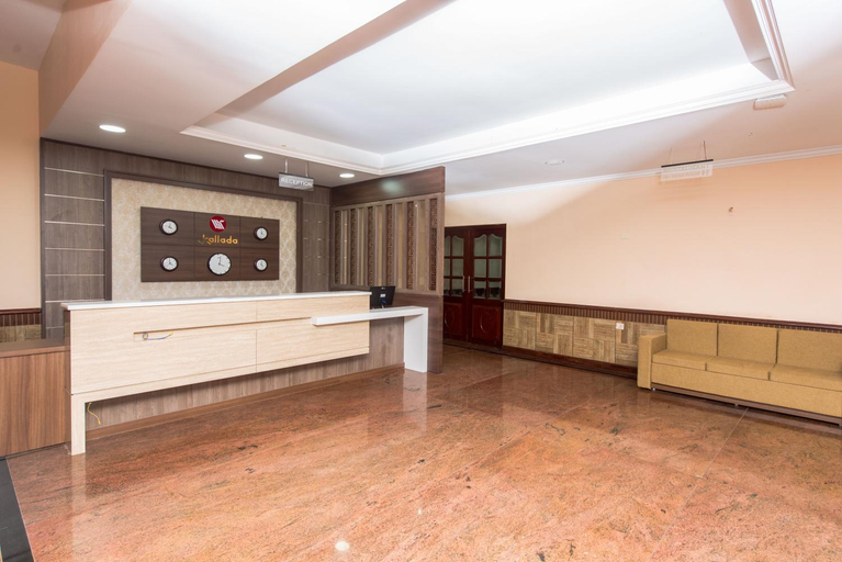 Others 5, Kallada Golden Hotel, Thrissur