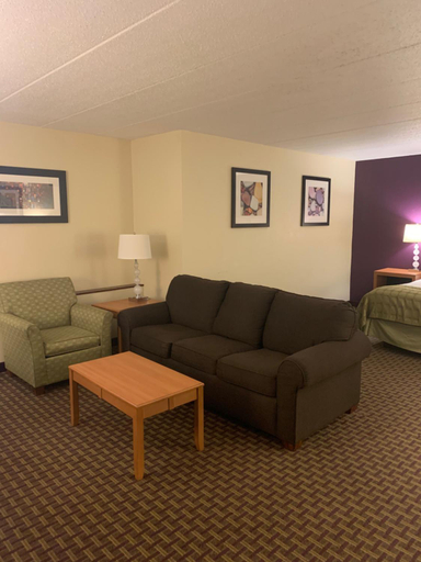 Bedroom 3, Ramada by Wyndham Marquette, Marquette