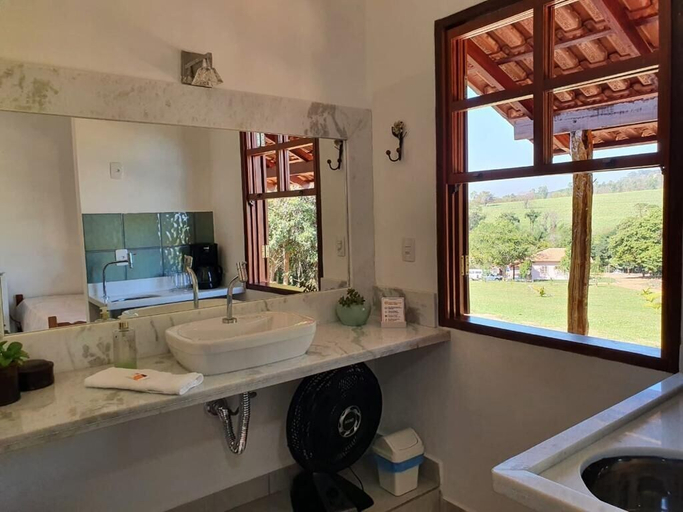 Bathroom 3, Pousada Chalé Cantinho de Minas, São João Batista do Glória