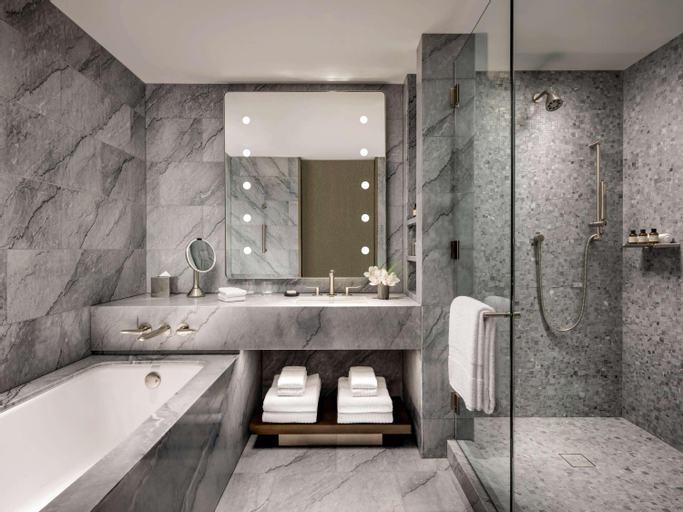 Bathroom 12