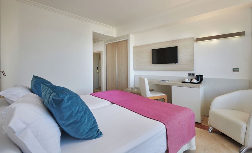 Bedroom 3, Grupotel Acapulco Playa - Adults only, Baleares
