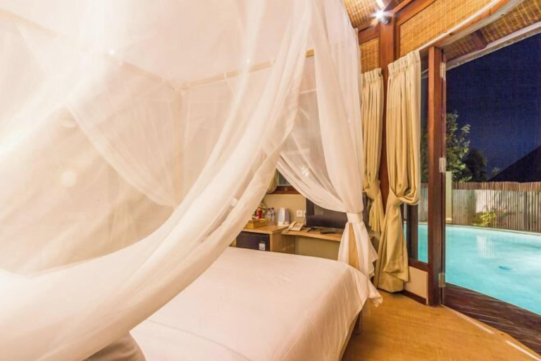 Bedroom 25