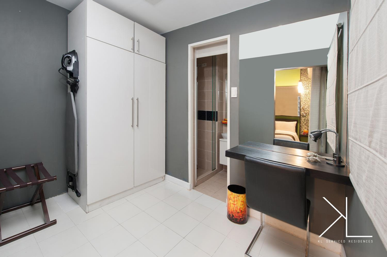 Bedroom 30