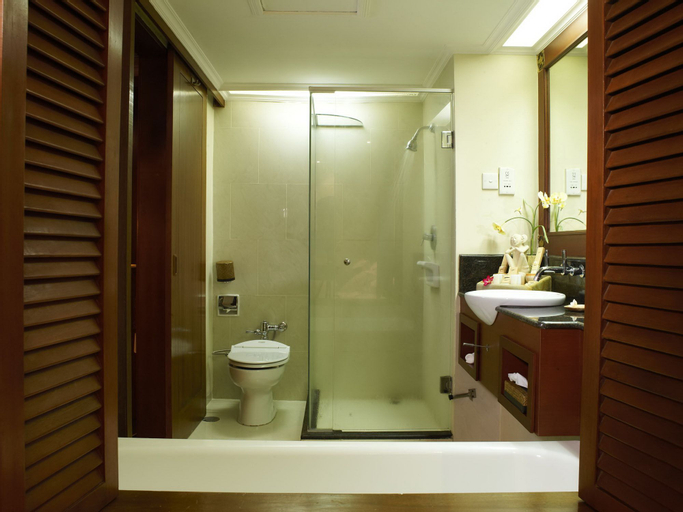 Bathroom 2