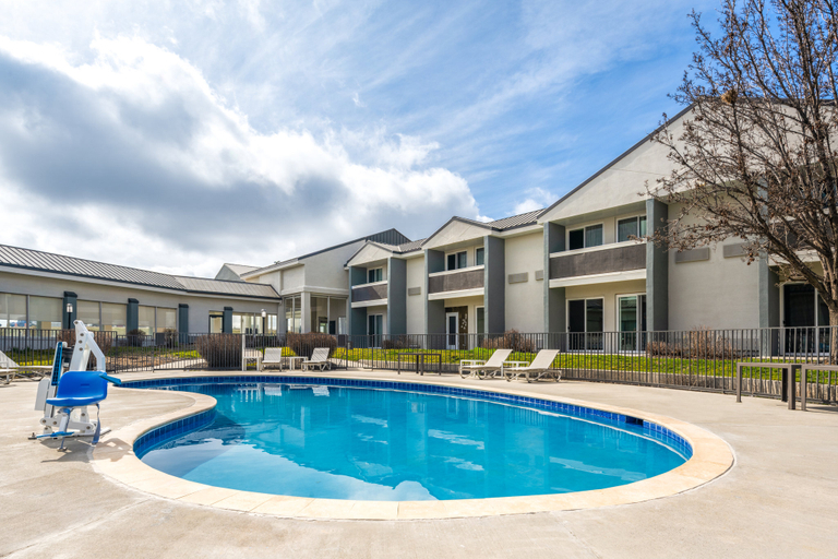 Sport & Beauty 5, Holiday Inn ONTARIO, Malheur