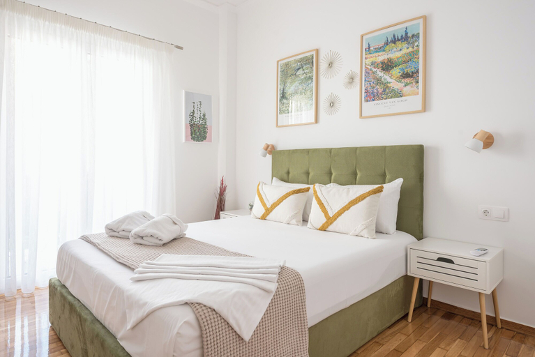 Bedroom 3, The Business Suite by Cloudkeys, Attica