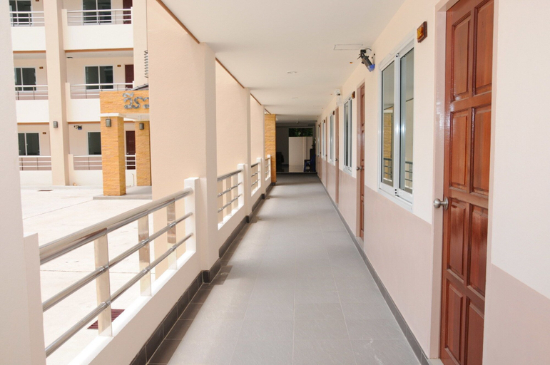 Others 5, Weerawan Place, Muang Khon Kaen
