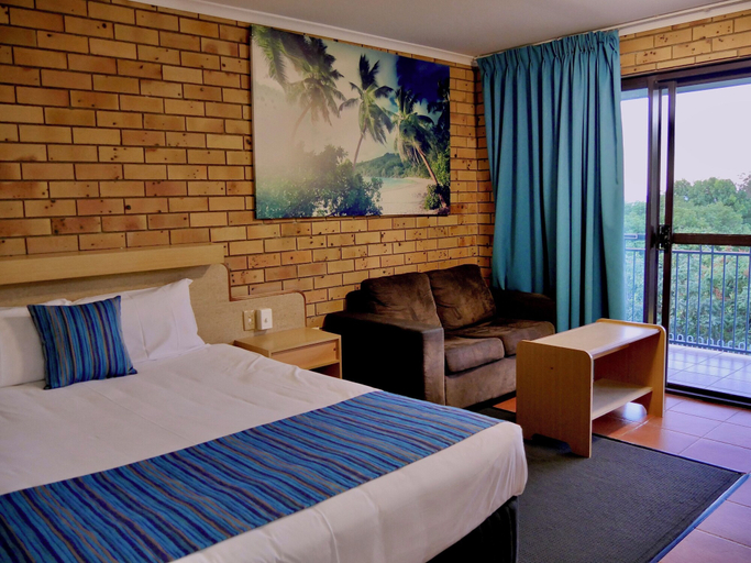 Bedroom 3, Tannum on the Beach Motel, Calliope - Pt A