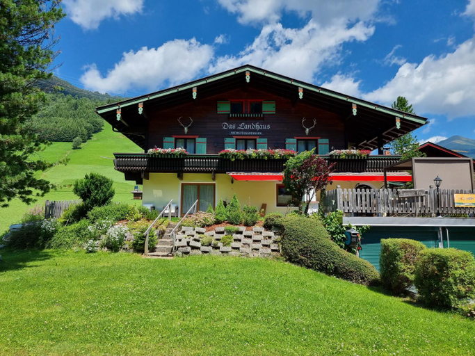 Others 4, Das Landhaus, Schwaz