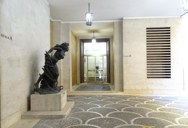 Others 4, A Star Inn, Roma