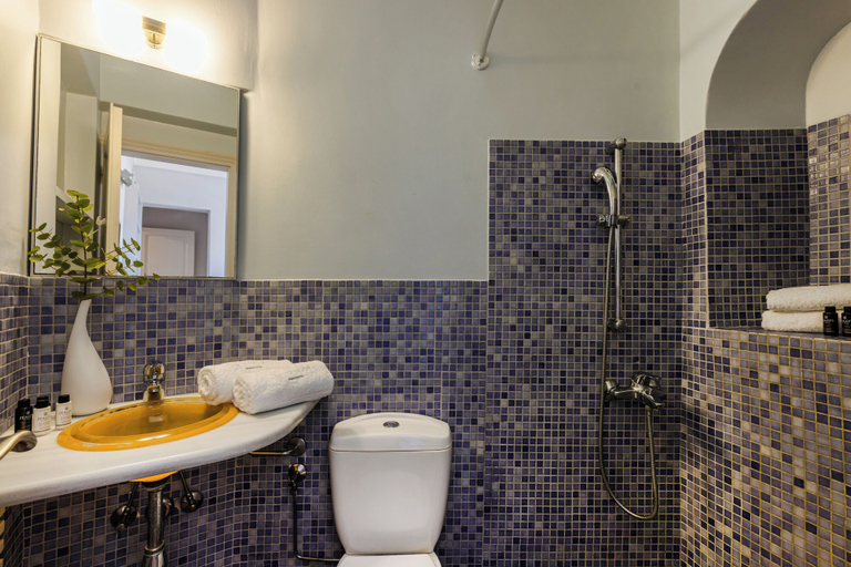 Bathroom 5, Archipel Mansion, South Aegean