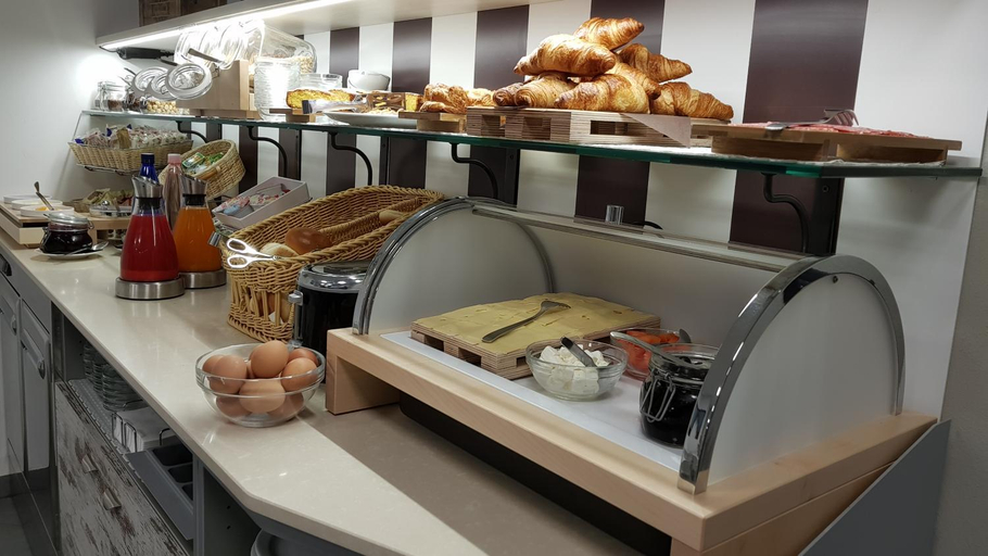 Food & Drinks 5, Hotel I Pini, Ferrara