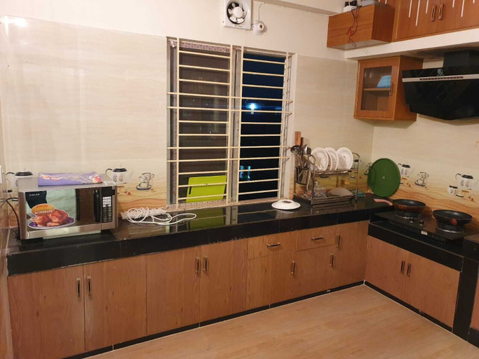 Others 4, Roop Kothar Rajjo, Dhaka