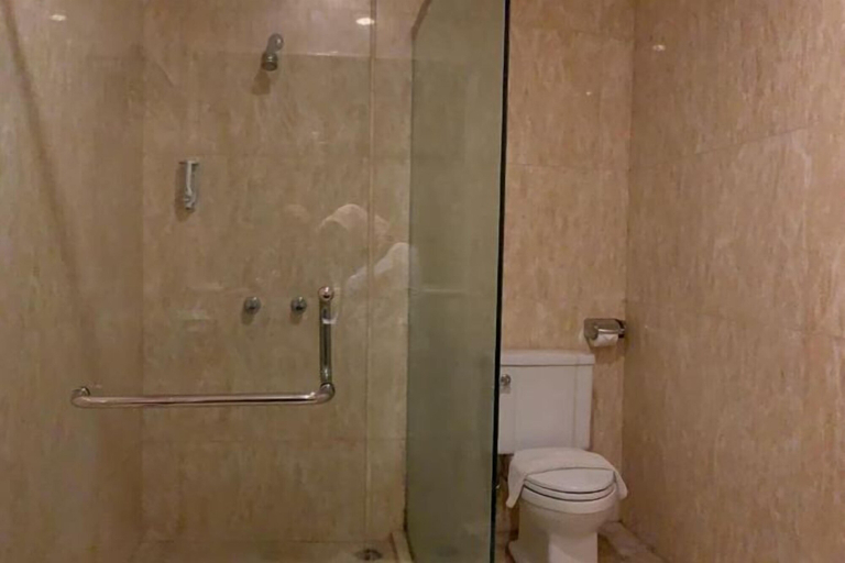 Bathroom 7