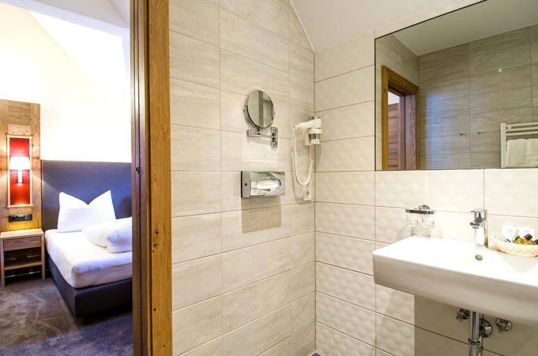 Bathroom 2, Apart Forum, Landeck